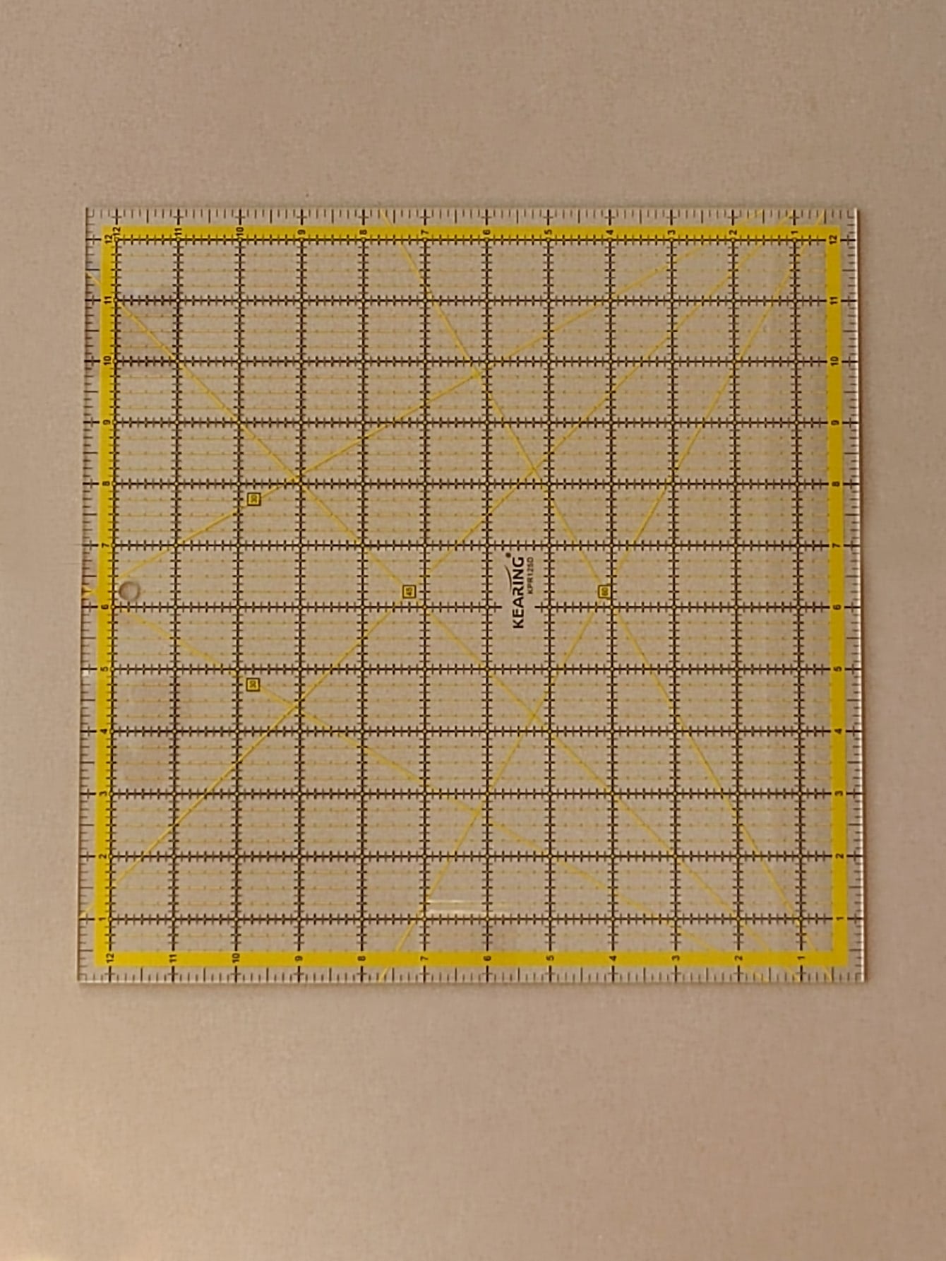 1 regla cuadrada de acrílico para patchwork de 12,5 pulgadas 