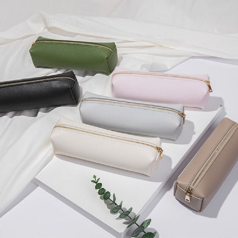 Elegant Leather Pencil Case  Luxury Leather Pen Case  - Stylish and Functional Pen Storage